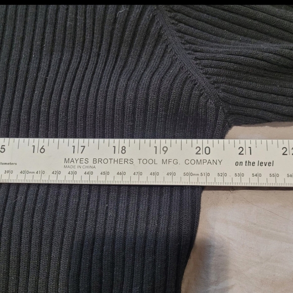 Boho Ribbed Mock Neck Sweater Women's SZ XL black /embroidery detailed sleeves - Picture 8 of 12